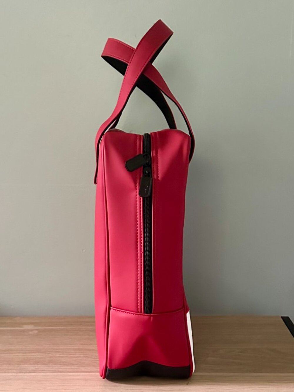 NWT Wilson Golf Practice Bag-Red/White Vintage Style - Picture 4 of 10